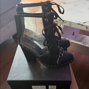 Azalea Wang Black Heeled Boots with Chain Detail